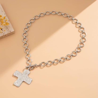 NOTABLE HAMMERED CROSS TOGGLE NECKLACE
