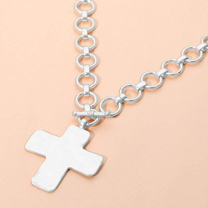 Hammered Cross Pendant Chunky Necklace