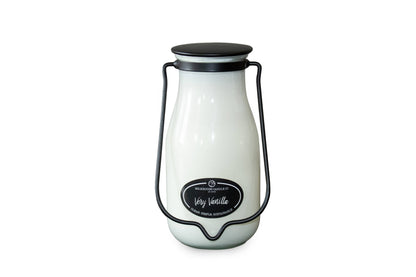 14 oz Milkbottle Candle: Lemon Macaroon