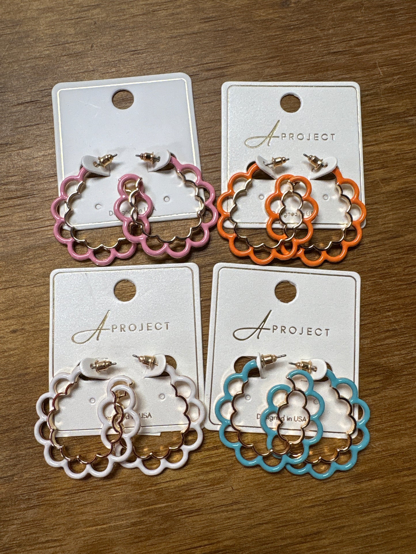 Colored Scalloped Edge Hoop