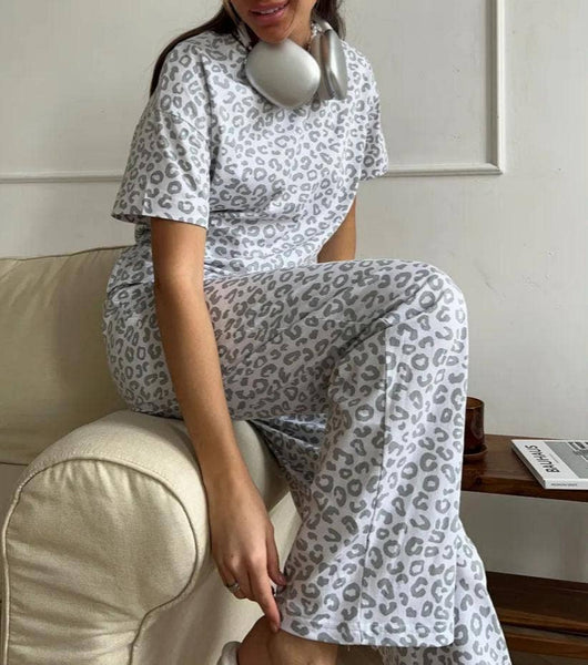 Leopard Print T-Shirt/Pants Pajama Set