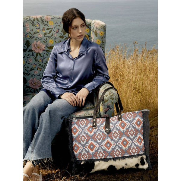 Bonhomie Weekender Bag: Bonhomie
