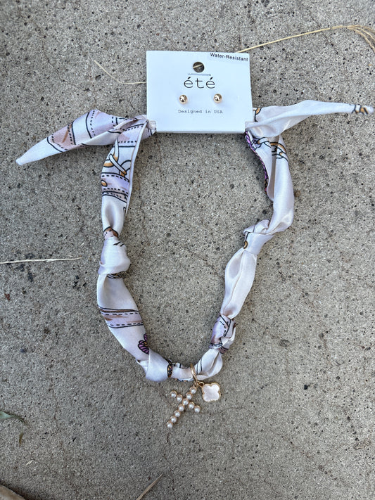 Off White Scarf Necklace