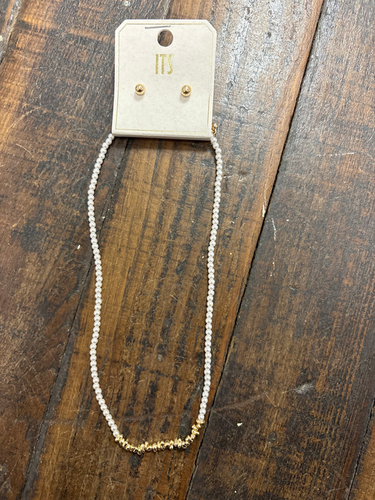 Mini Pearls String w Gold Flecks