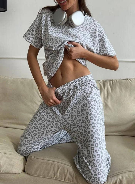 Leopard Print T-Shirt/Pants Pajama Set
