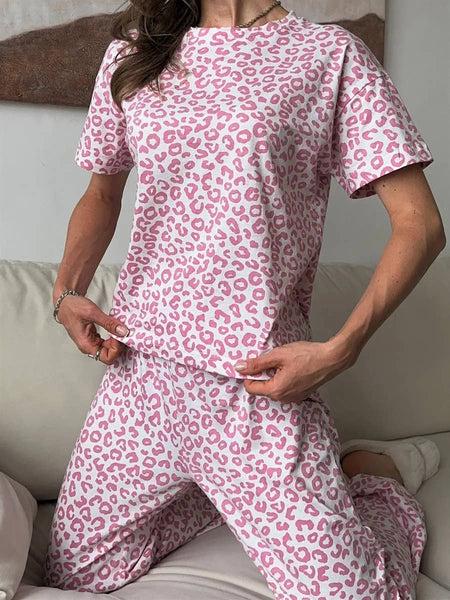 Leopard Print T-Shirt/Pants Pajama Set