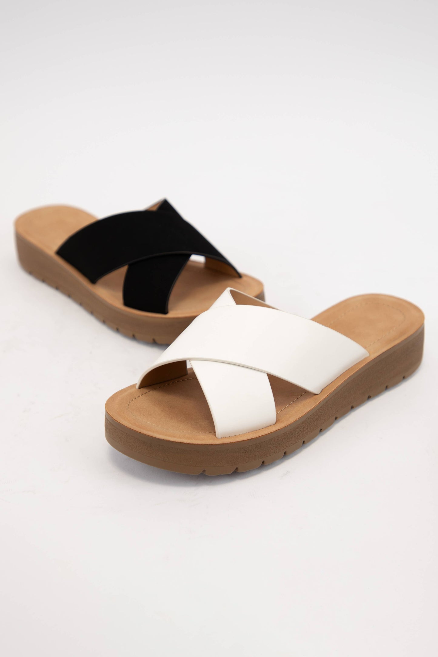 Soda Cross Strap Sandals Brown