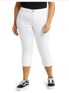 Curvy 1822 Cropped White Jeans*