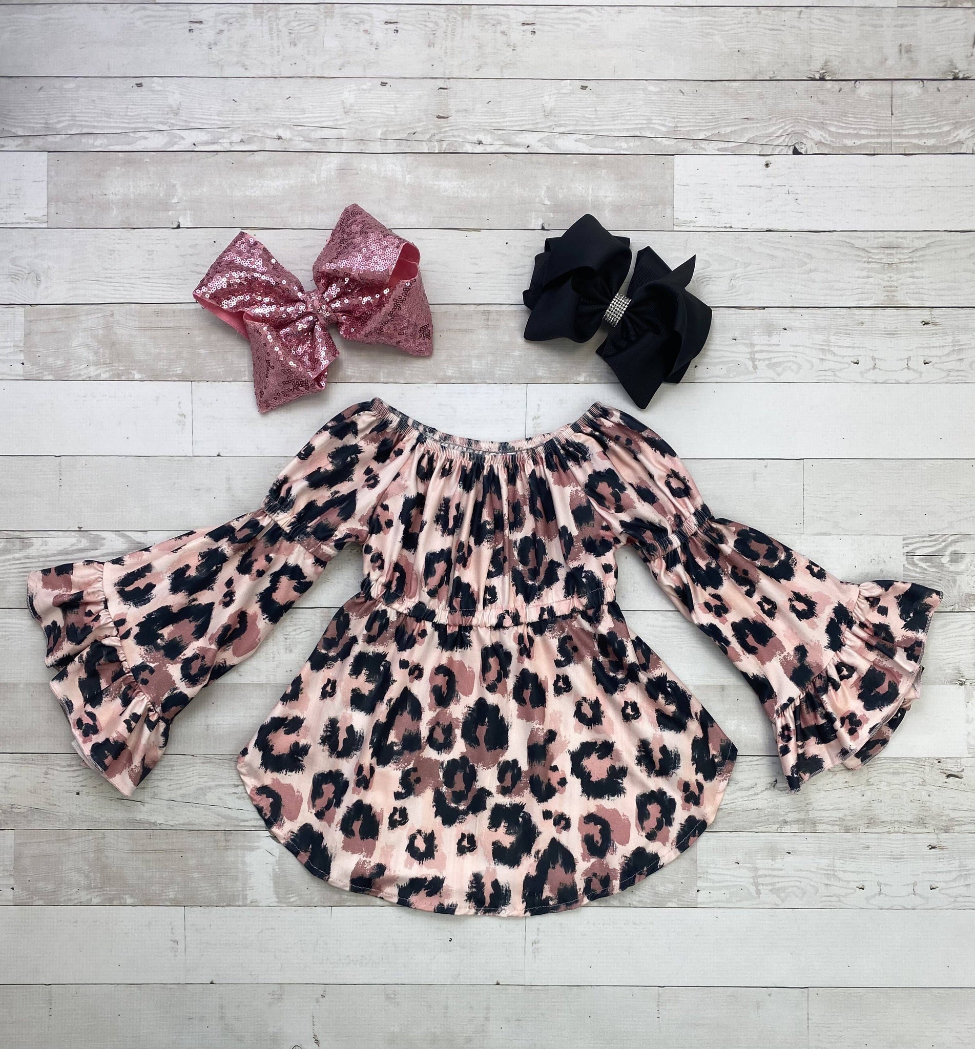 Pink Leopard Print Puff Bell Sleeve Tunic